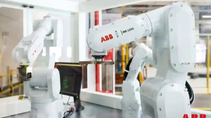 国际巨头入局机器人赛道，戴乐克创新方案引领全场景应用新纪元